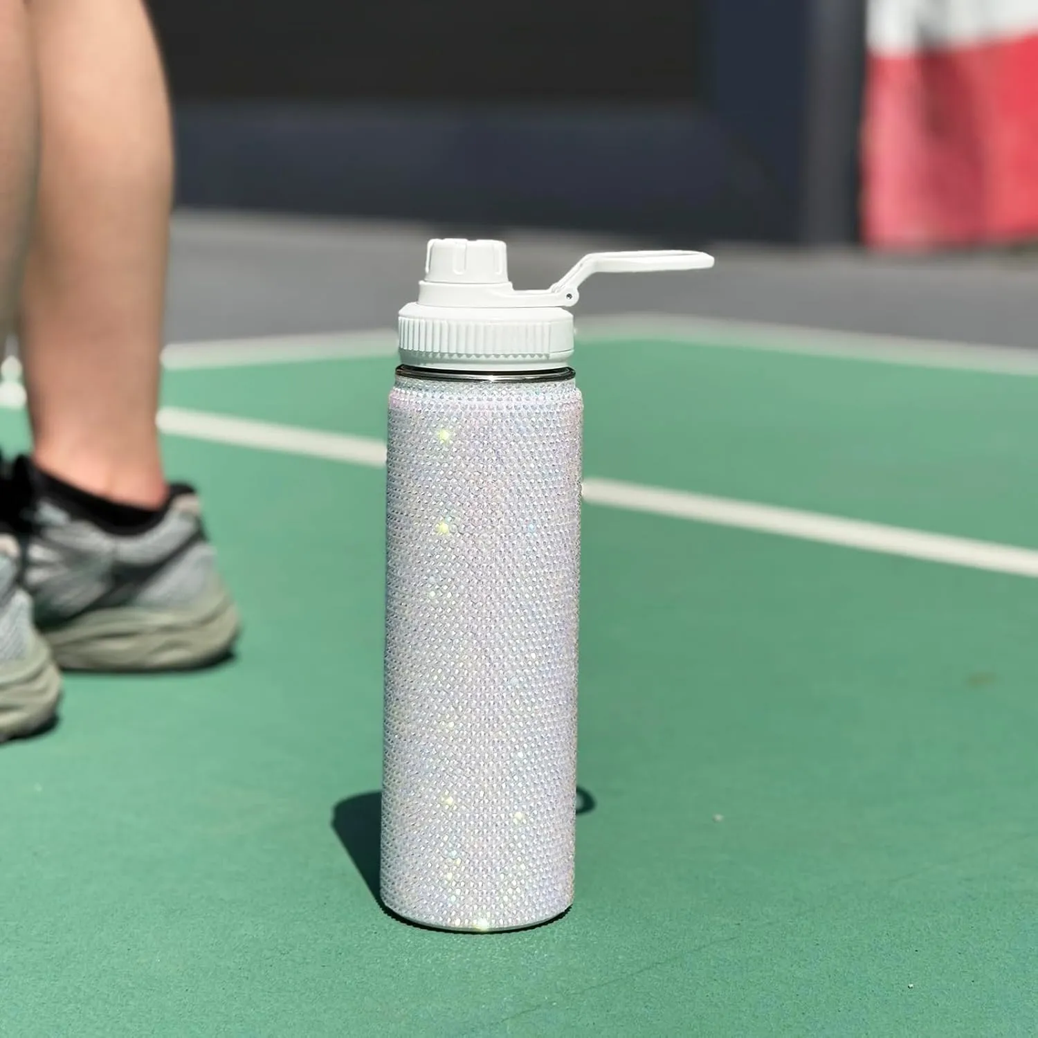 22oz Stainless Steel Bling Crystal Water Bottle Rhinestone Vacuum Insulated Bottle with Spout Lid Reusable Double-Wall Glitter Sport Bottle Gift for Women Girl (White)