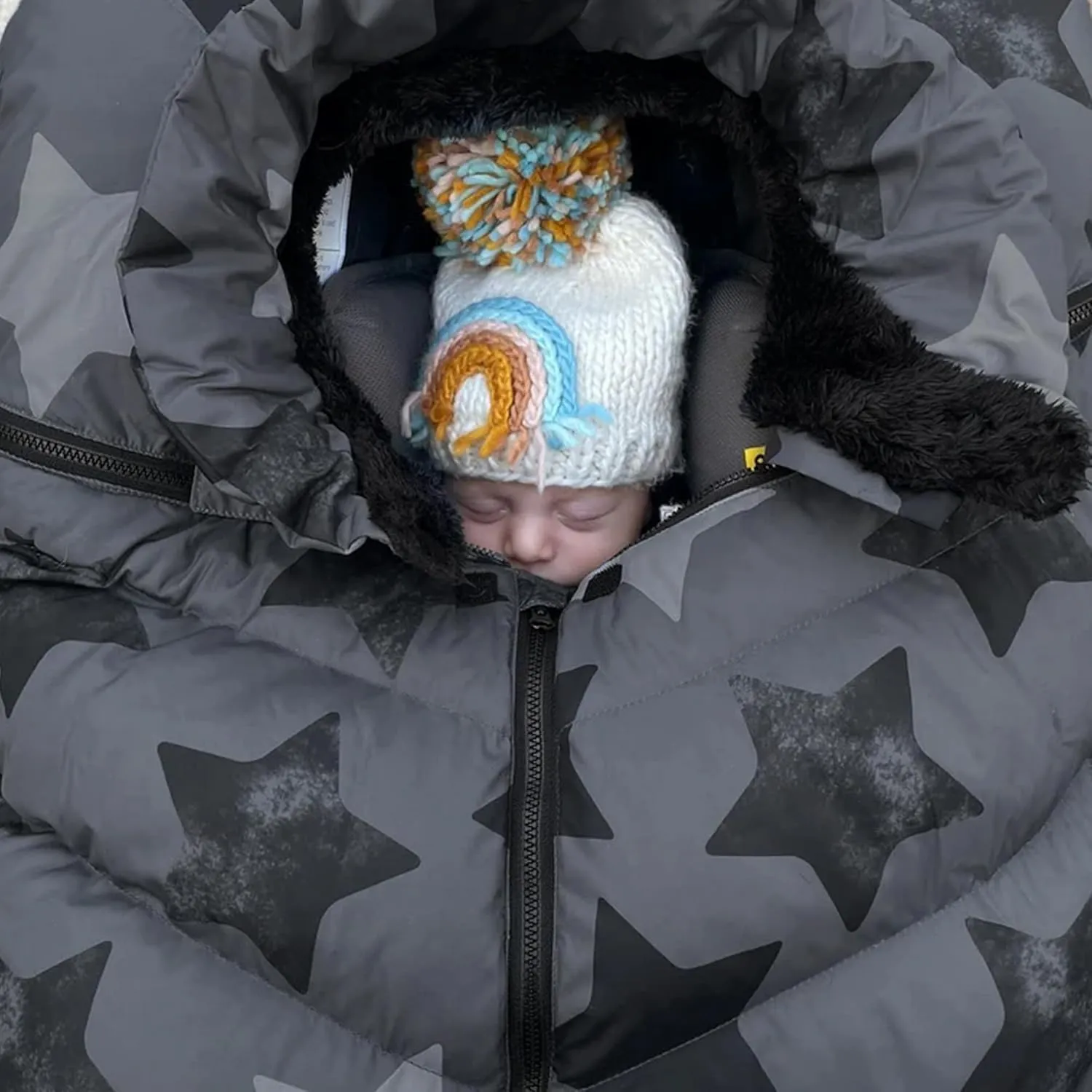 7AM Infant Car Seat Cover - Winter Puffy Cover with Center Zipper for Baby Boys & Girls, Lightweight, Windproof & Water-Repllent Outer Shell, Universal Fit for Infant Car Seat | (0-12M)