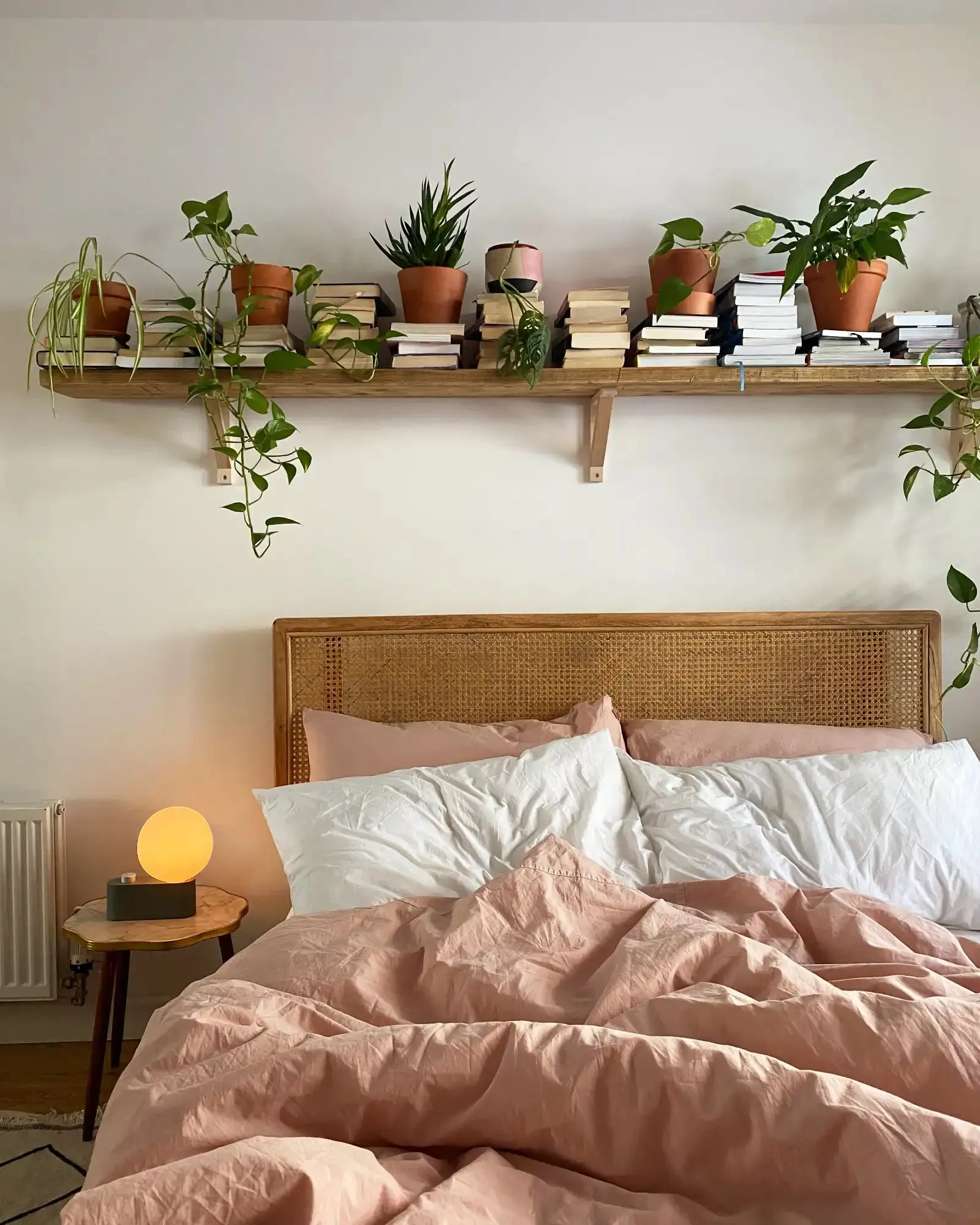 Alumina Table Lamp