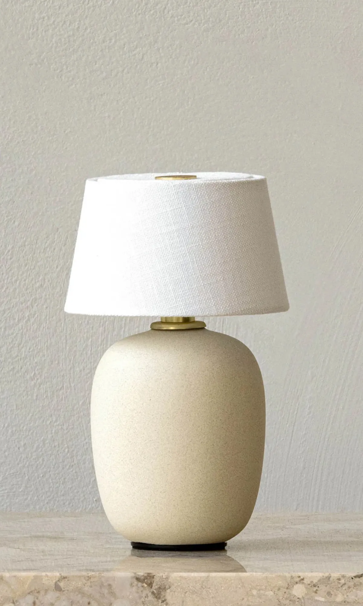 AUDO CPH | Torso Table Lamp Portable