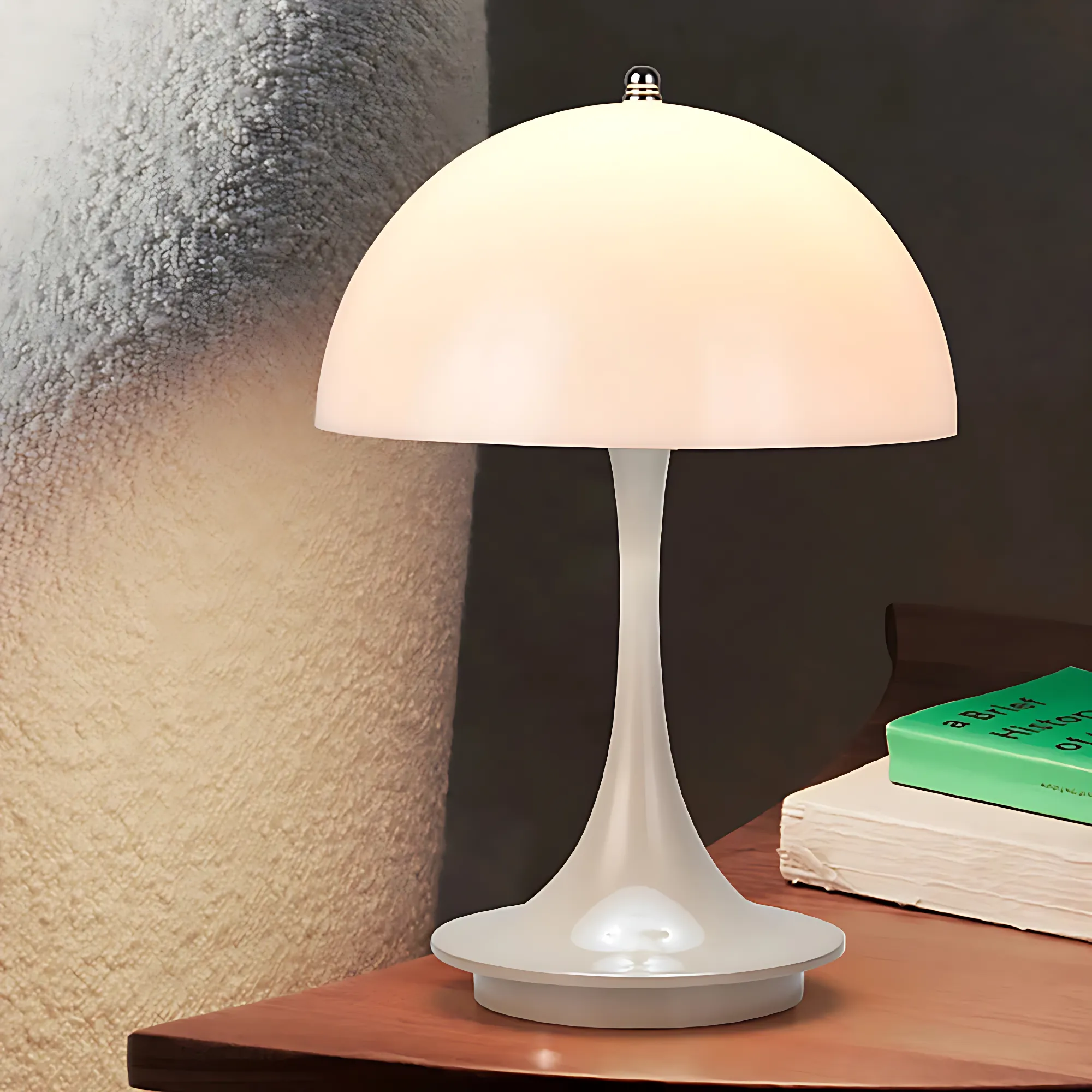 Bauhaus Mushroom Lamp – Rechargeable, Elegant & Touch-Controlled