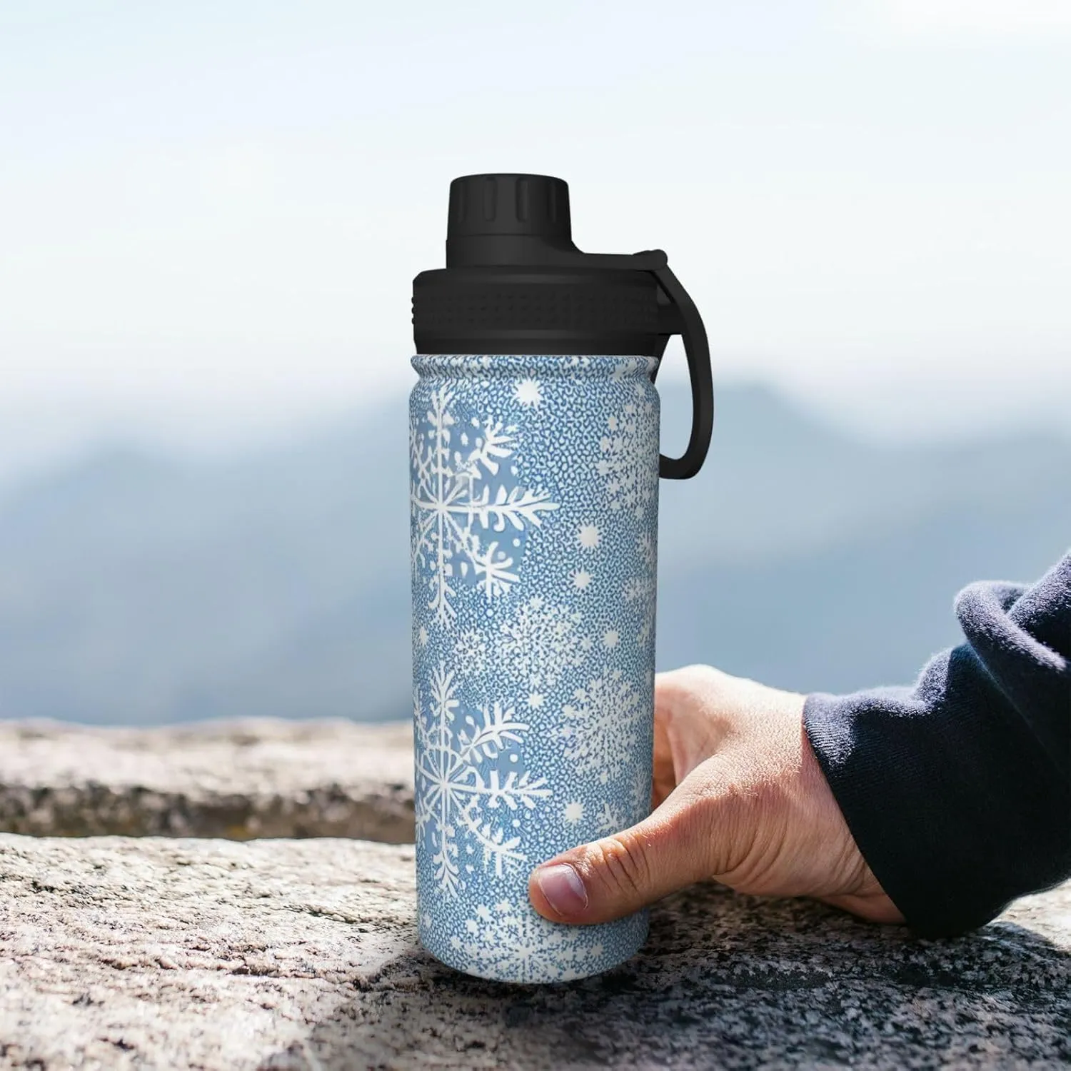 Beautiful Golden Mandala Circle Design pattern Sports Leak Proof Water Bottle 18 oz,Durable Double Walled Stainless Steel - Gym Bottles,Insulated Thermos,Hot Cold,Gold Black