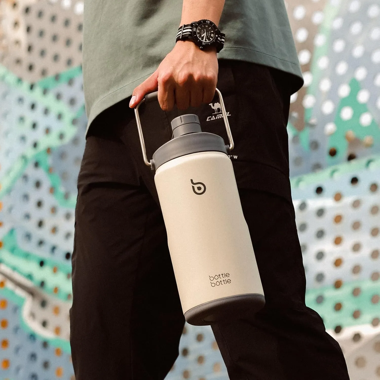 BOTTLE BOTTLE Insulated Water Bottle 64 oz with Straw and Dual-use Lid Half Gallon Water Jug Vacuum Stainless Steel for Workout Sports Insulated Beer Growler with Handle and Pills Holder Gray