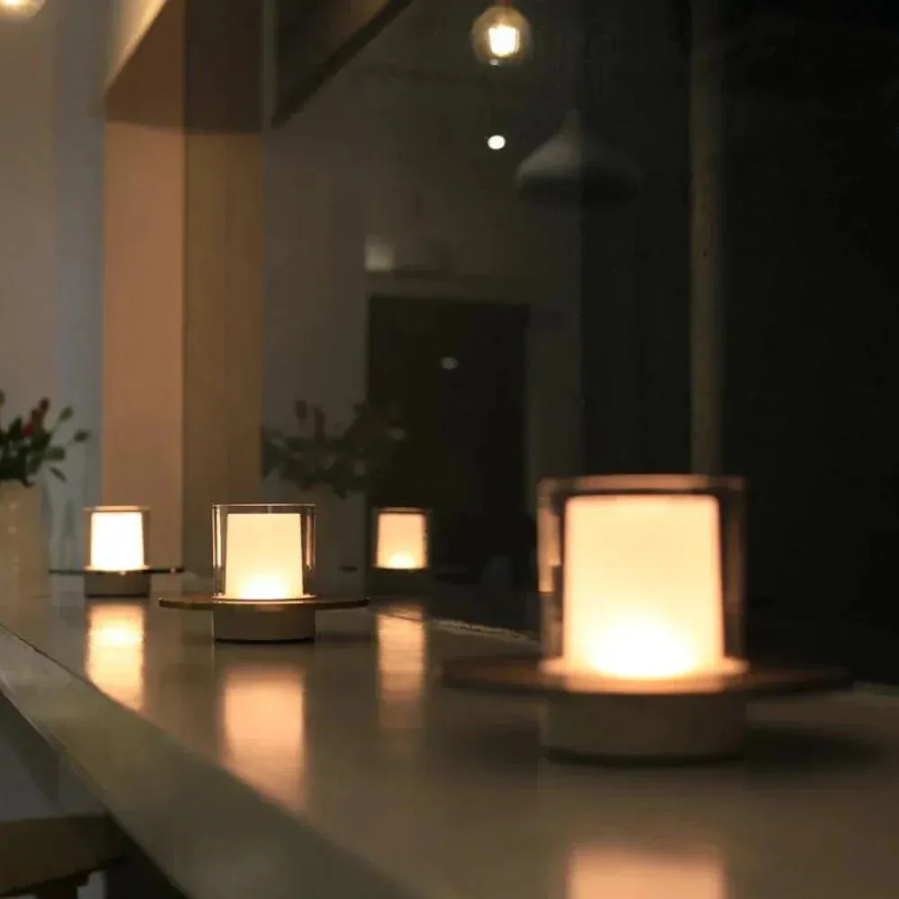 Candle-Inspired Portable Lamp