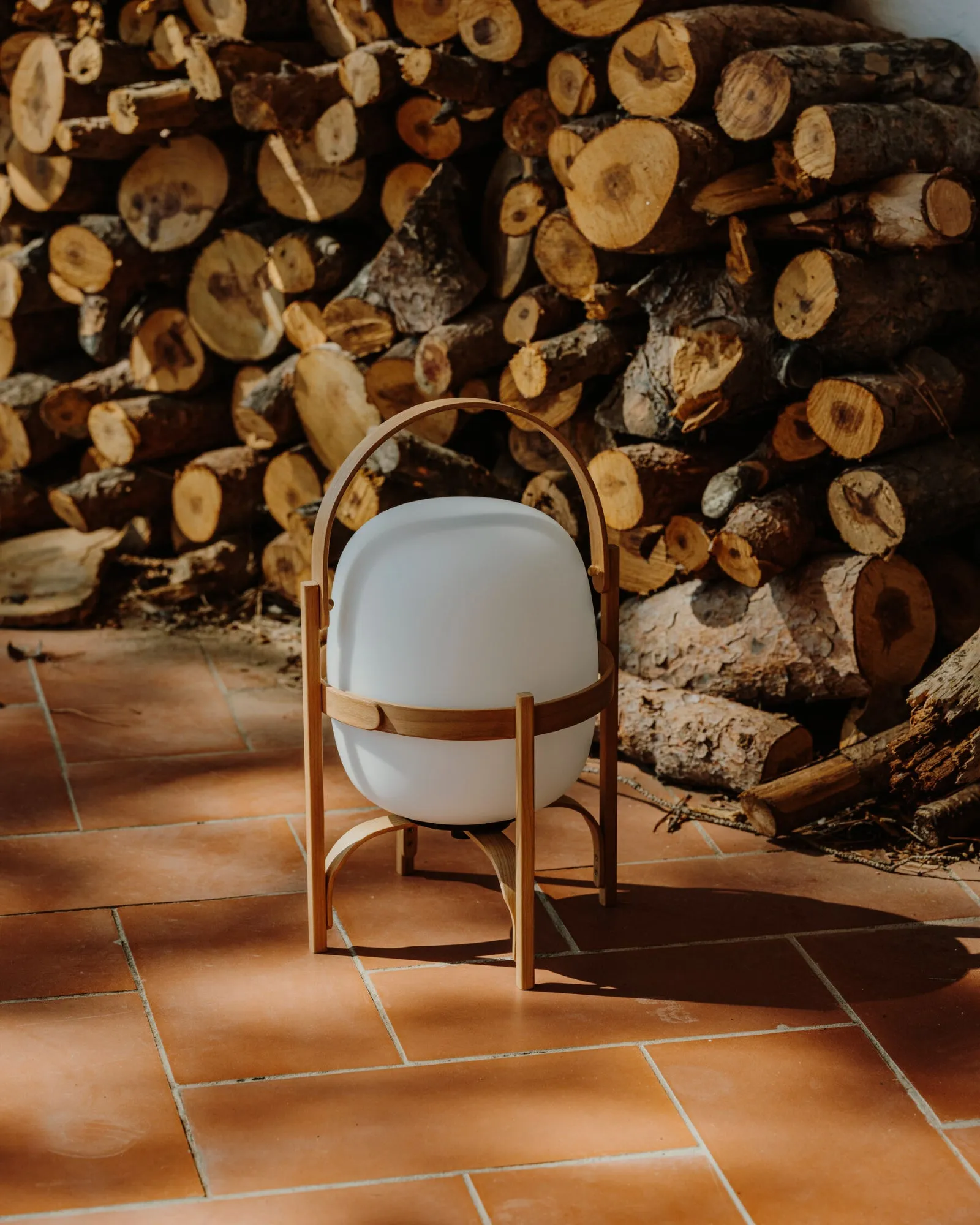 Cestita Portable Table Lamp