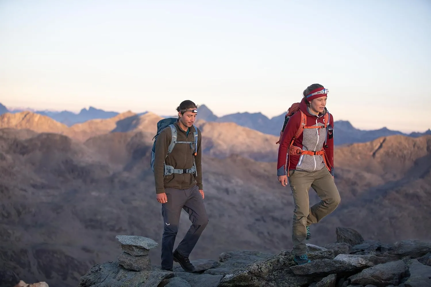 deuter Men's Futura 27 Hiking Backpack