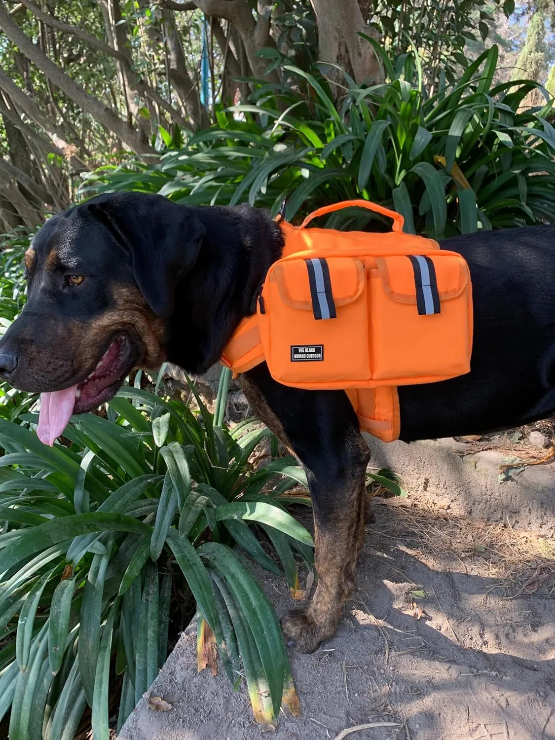 Dog Hiking Backpack Saddle Bag Medium Dogs Adjustable Harness Reflective Straps Side Pockets Breathable Fabric Outdoor Walking Travel Lightweight Durable Design Ideal Pet Gear Adventure Use