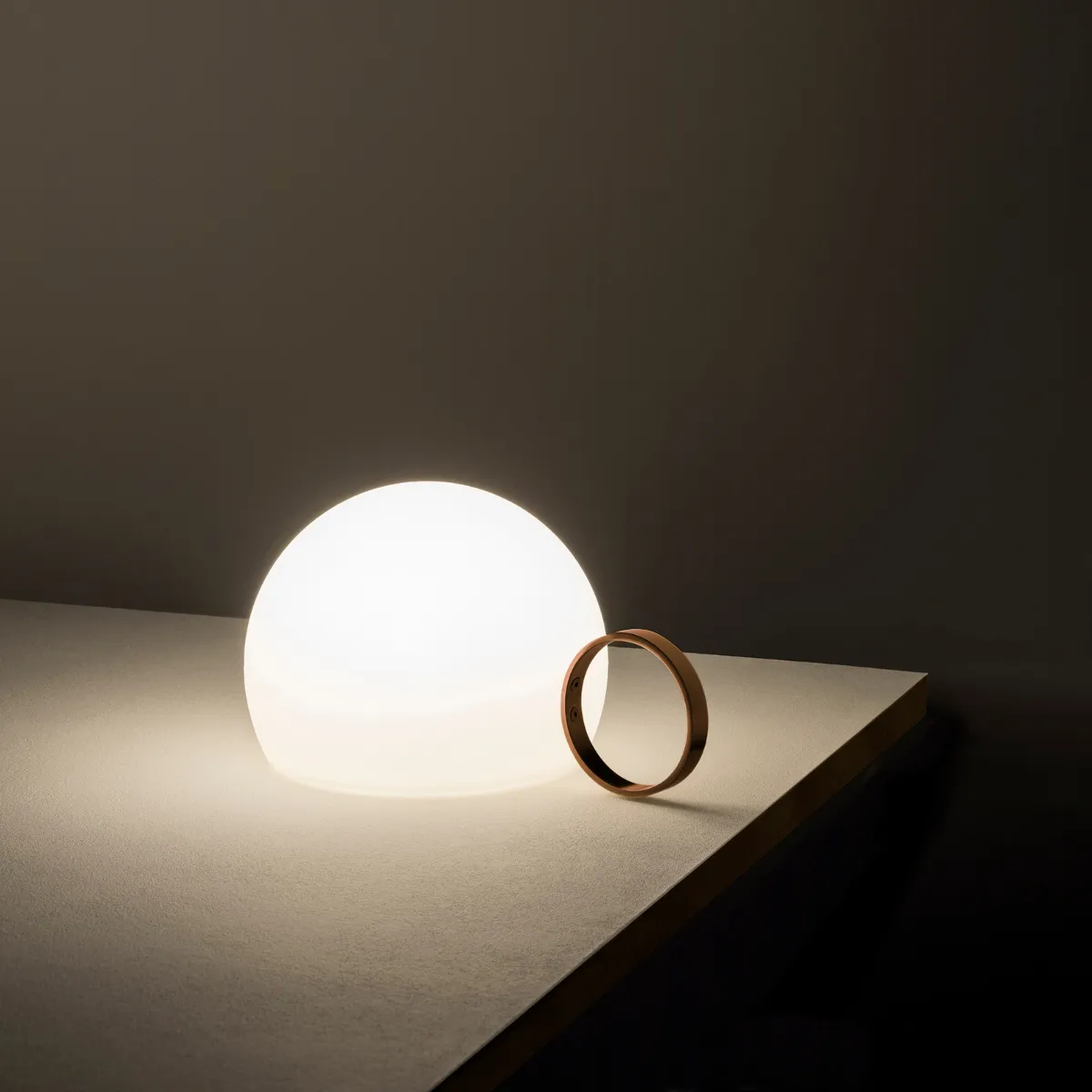 Estiluz Circ Portable Outdoor Table Lamp