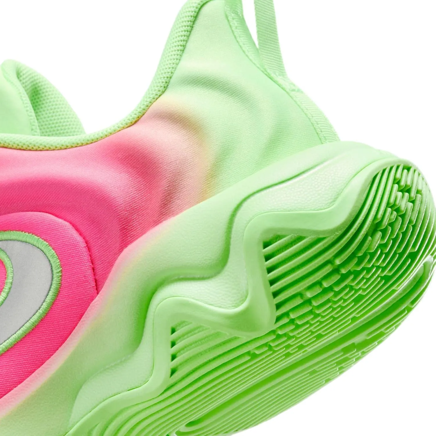 Giannis Immortality 4 Big Kids' Basketball Shoes (FZ6734-304, Lime Blast/Hyper Pink/Iron Grey)