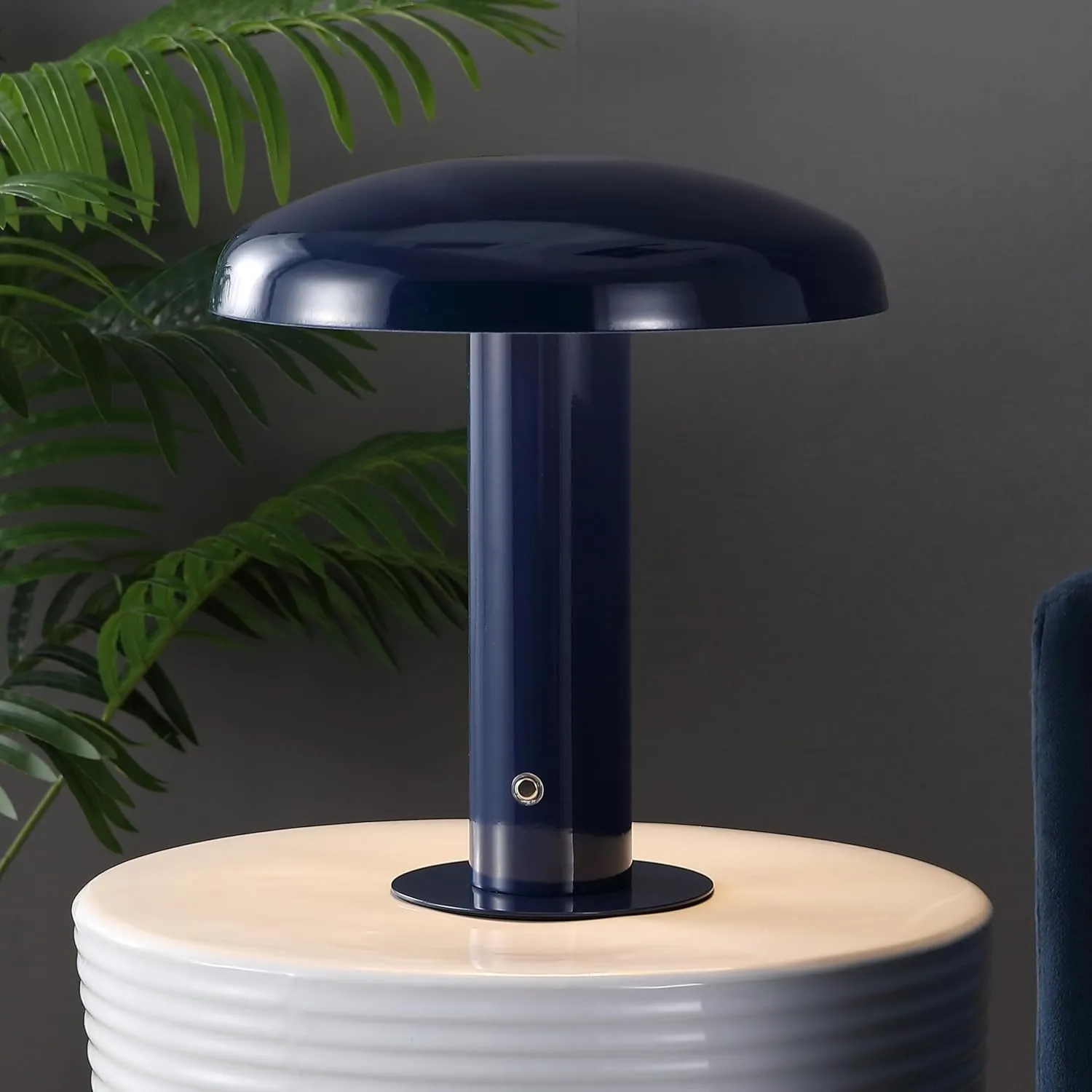 JONATHAN Y JYL7114F Suillius 11" Contemporary Bohemian Rechargeable/Cordless Iron Dimmable Integrated LED Mushroom Table Lamp, Navy, for Bar Console, Vanity