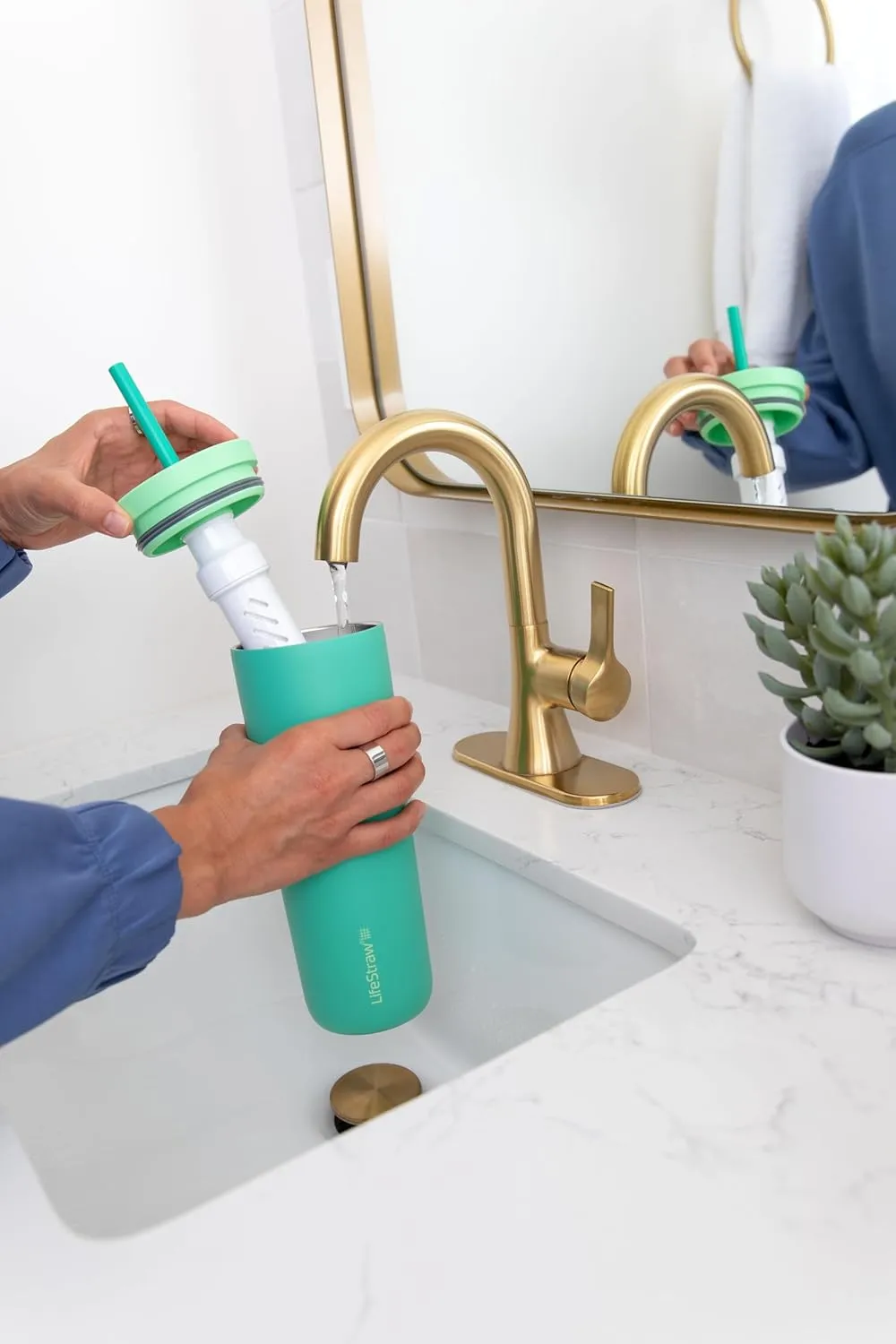 LifeStraw Go Series Tumbler – Double Wall Insulated Stainless Steel Water Filter, Cactus Green, Designed for Everyday Use, Removes Bacteria, Parasites, Microplastics, and Improves Taste