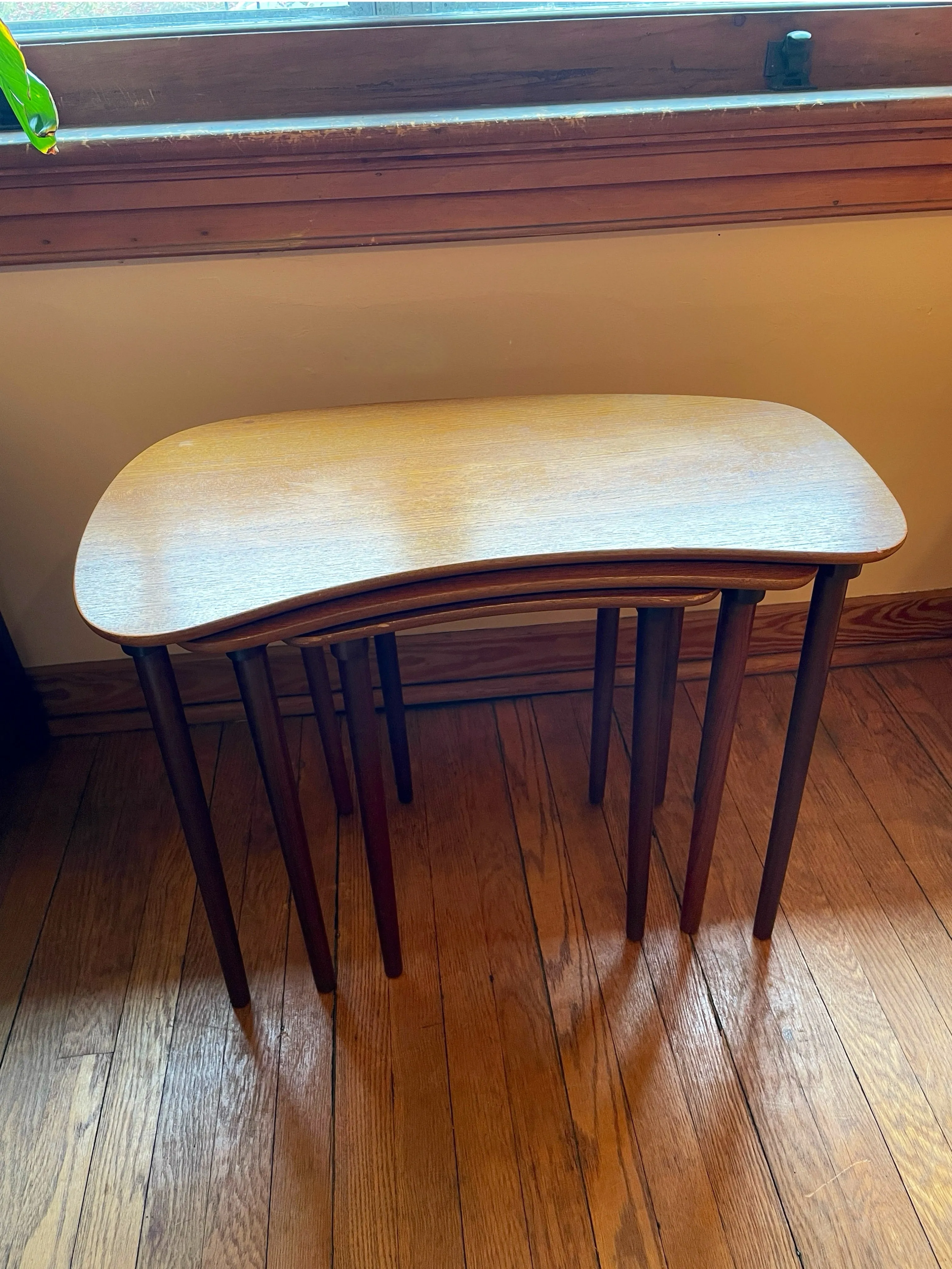 MCM Nesting Tables