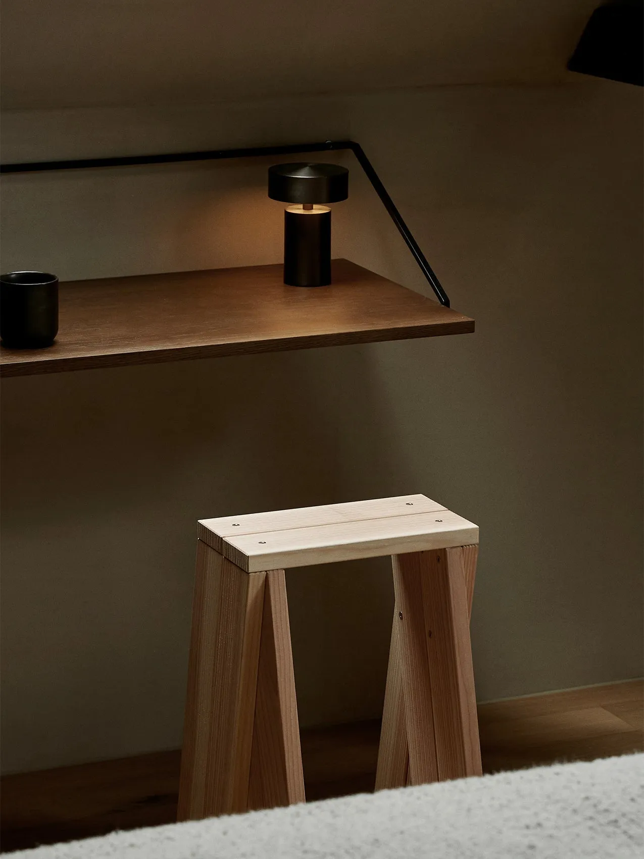 Menu Column Table Lamp, Portable