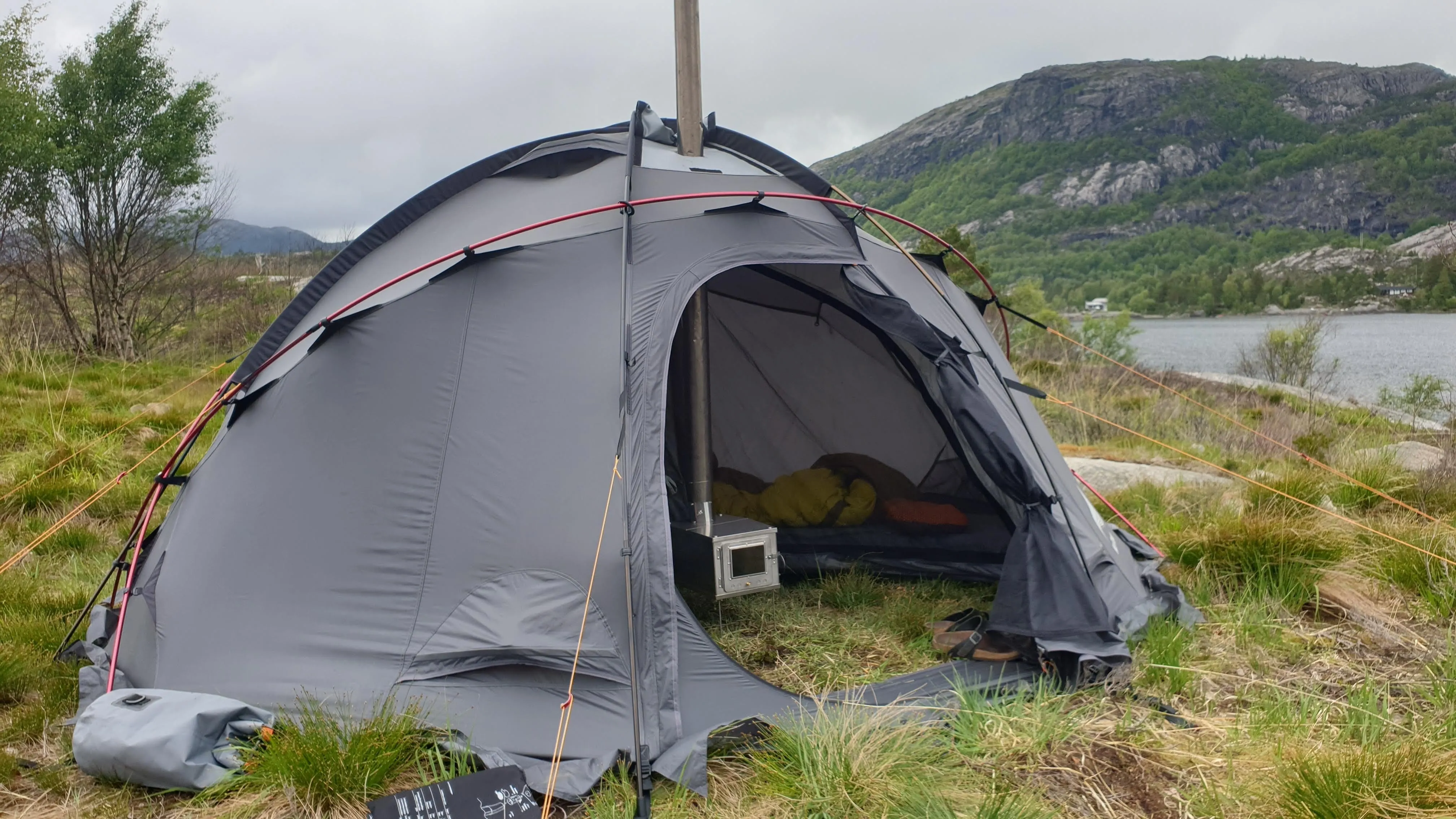 NorTent Gamme 6 - Winter Hot Tent for 6 People- PolyCotton Heavy