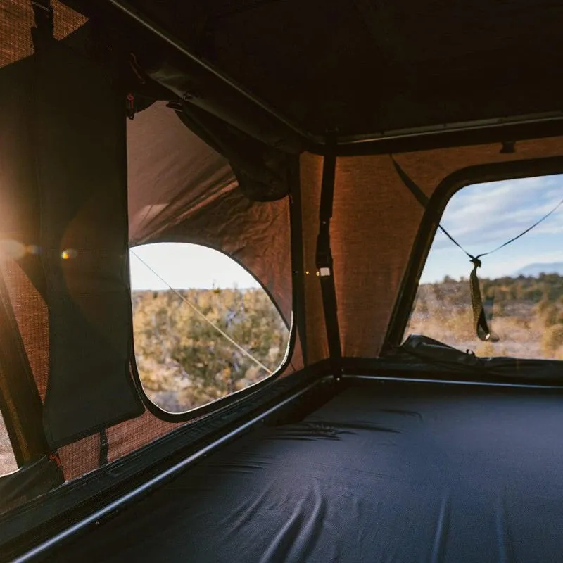 ROAM Rambler Hardshell Rooftop Tent