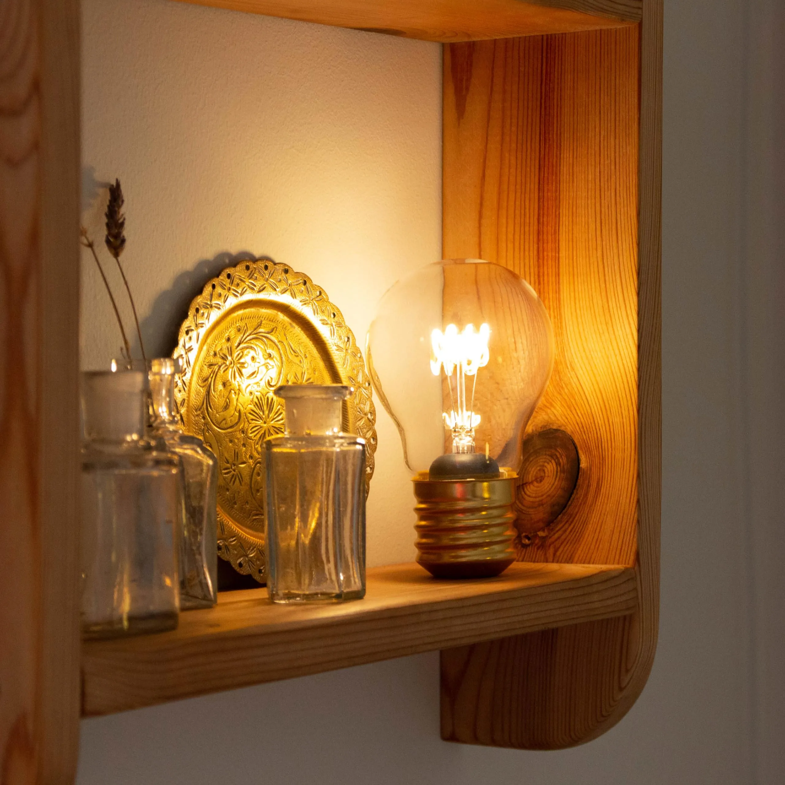 Rynx | Suck Uk USB Rechargeable Light Bulb Lamp | Decorative Wireless LED Ambient Lighting