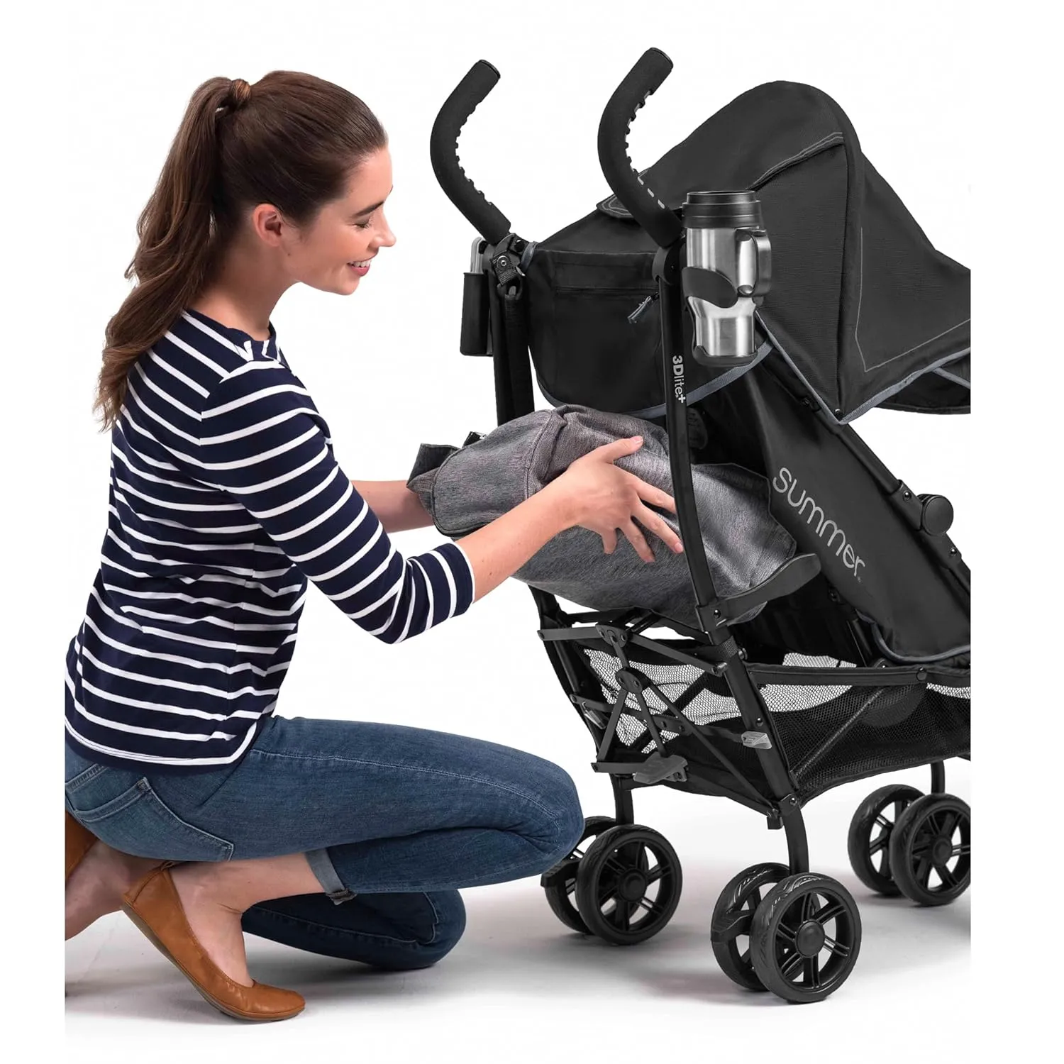 Summer Infant 3Dlite  Convenience Stroller, Lightweight Umbrella Stroller with Oversized Canopy, Extra-Large Storage and Compact Fold, Black