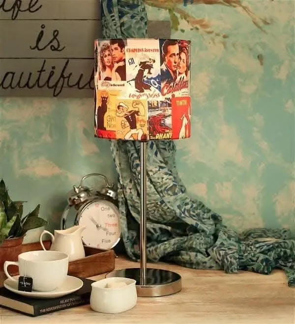 The Classic Hollywood Lamp