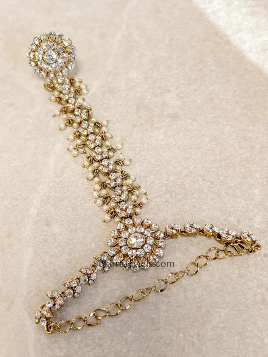 Vamika Hand harness - Pearl
