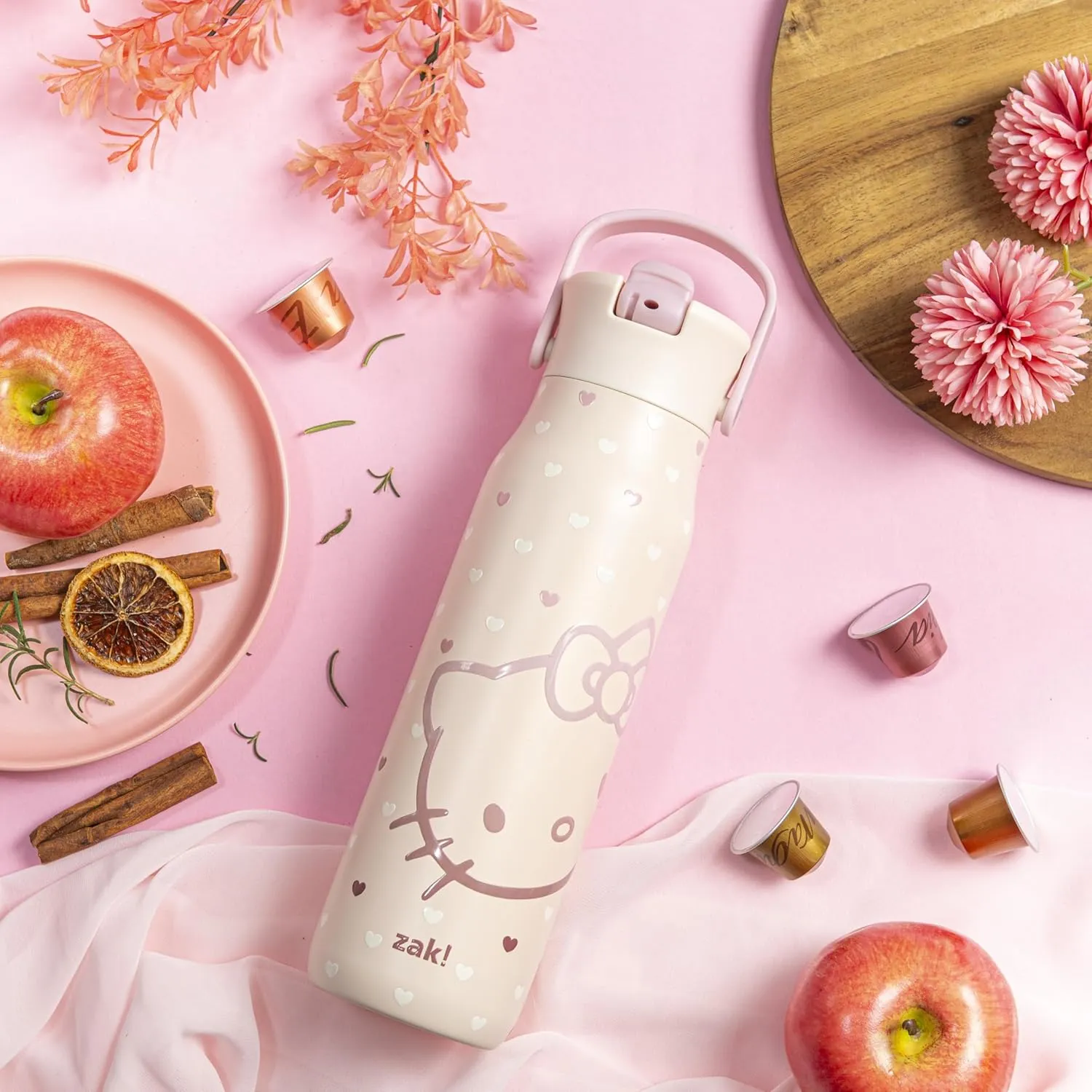 Zak Designs Sanrio Hello Kitty Harmony Water Bottle for Travel or At Home, 32oz Stainless Steel is Leak-Proof When Closed and Vacuum Insulated with Straw Lid, Carry Handle, and 3D Artwork